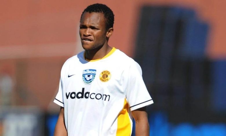 Former Kaizer Chiefs defenders Mokete Tsotetsi and Punch Masenamela have secured new coaching roles