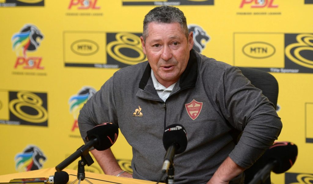 Are Sundowns already running away with league title? Steve Barker weighs in