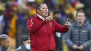 Steve Barker giving instructions on the touchline
