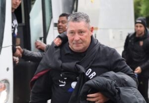 Stellenbosch FC coach Steve Barker is optimistic of causing an upset at Orlando Pirates as they also begin life without midfielder Sibongiseni Mthethwa.