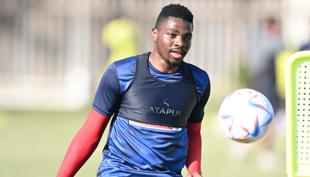 AmaZulu defender Thendo Mukumela joins Black Leopards as Coach Alejandro Dorado quit