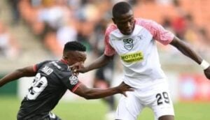 Dondol Stars' Tshepo Skhosana and Paseka Mako in action