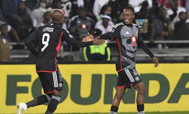 Zakhele Lepasa and Patrick Maswanganyi during a Orlando Pirates match