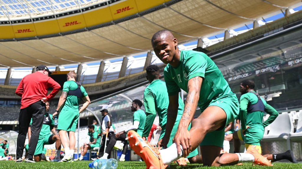 Cape Town Spurs players warming up