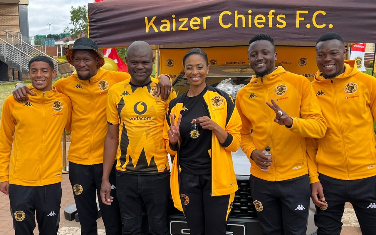 Makhubela with Jessica Motaung and Kaizer Chiefs players at Naturena