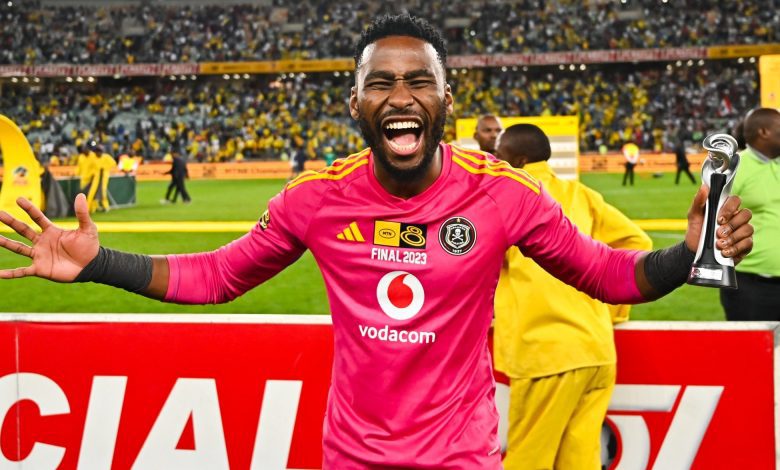 Sipho Chaine celebrates after winning MTN8 Man of the Match award