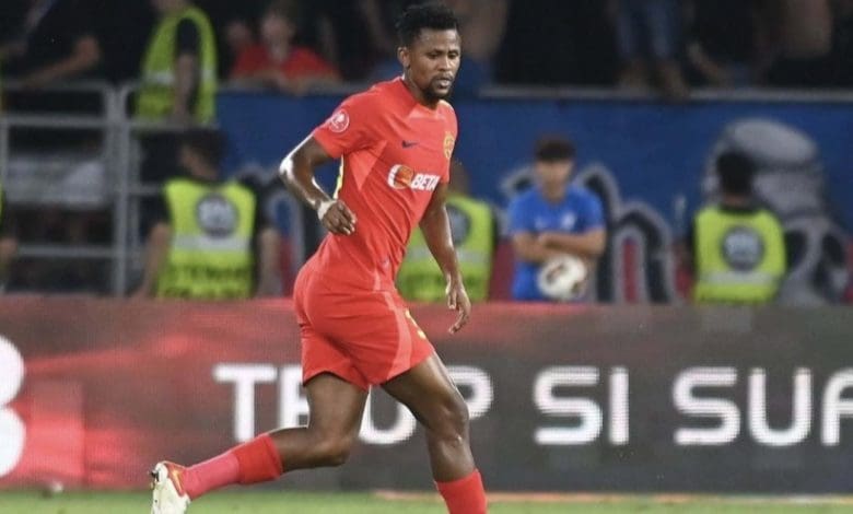 Bongokuhle Hlongwane in action against LA Galaxy.