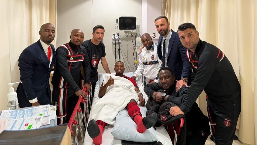 Injured TS Galaxy striker Bernard Parker at the hospital after Bongani Zungu's tackle. 