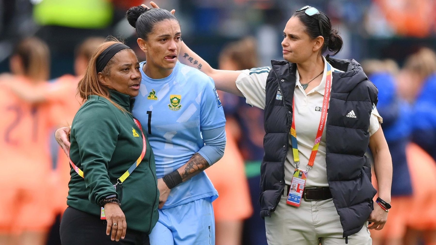 Banyana Banyana head coach Desiree Ellis and goalkeeper Kaylin Swart.