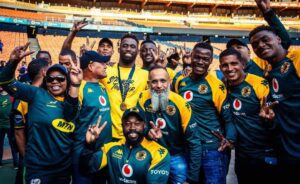 Kaizer Chiefs players and staff with Siya Kolisi during the World Cup trophy tour
