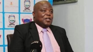 Chippa Mpengesi addressing the media.