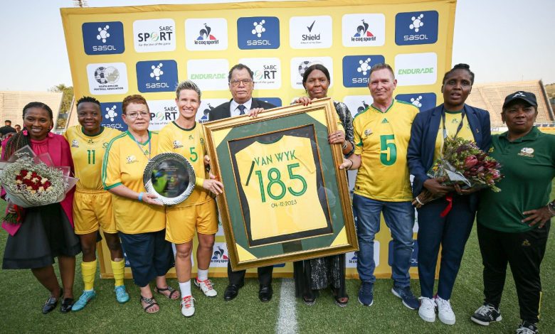 Janine van Wyk honoured after setting a new African record.