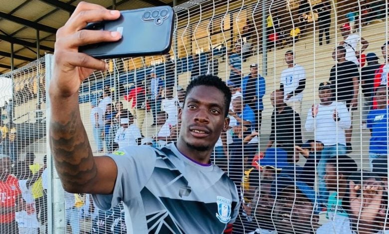 Upington City coach lashes out at Elvis Chipezeze following his antics