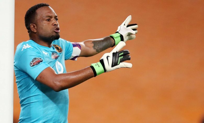 Itumeleng Khune in action for Kaizer Chiefs in the Carling Knockout Cup