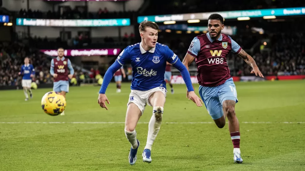 Lyle Foster in action for Burnley FC against Everton