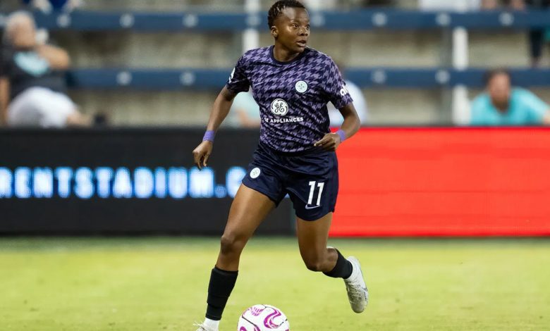 Thembi Kgatlana’s message to Racing after departing for club record-fee