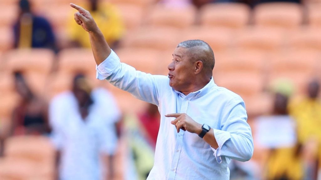 Former midfield grafter Tinashe Nengomasha believes Kaizer Chiefs interim coach Cavin Johnson has done well