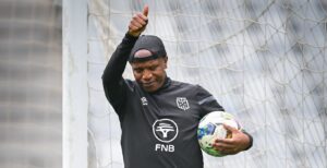 Lebogang Manyama in Cape Town City colours