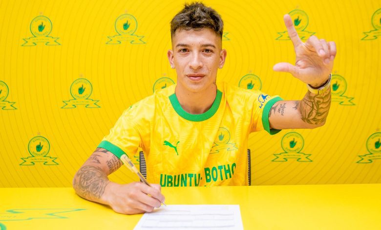 Matias Esquivel signs for Mamelodi Sundowns