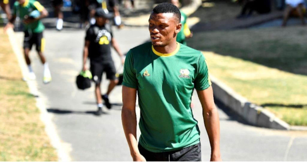 Mothobi Mvala heading to Bafana training