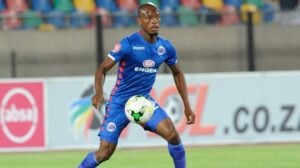 Phumlani Ntshangase training at former club