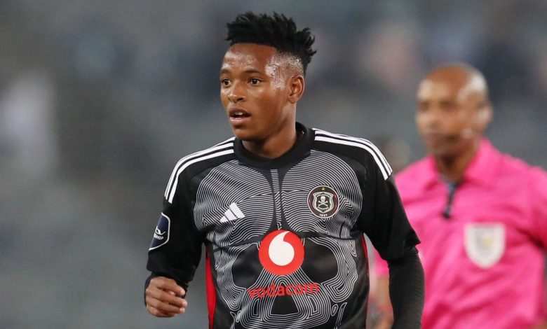 Relebohile Mofokeng reflects on his trials at Wolves in England