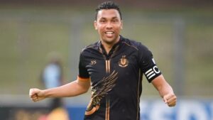 Ricardo Nacimento in action for Royal AM.