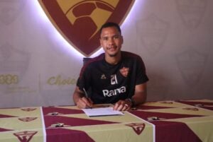 Stellenbosch confirm contract renewal of two key players