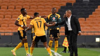 Cavin Johnson and Kaizer Chiefs players