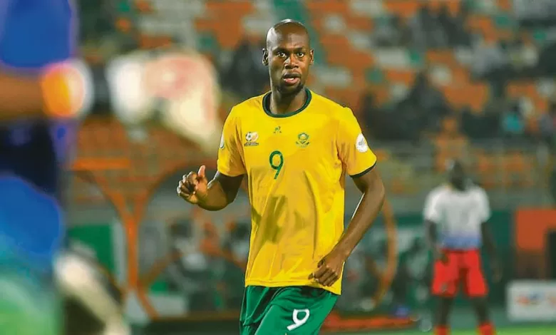 Evidence Makgopa of Orlando Pirates in action for Bafana Bafana