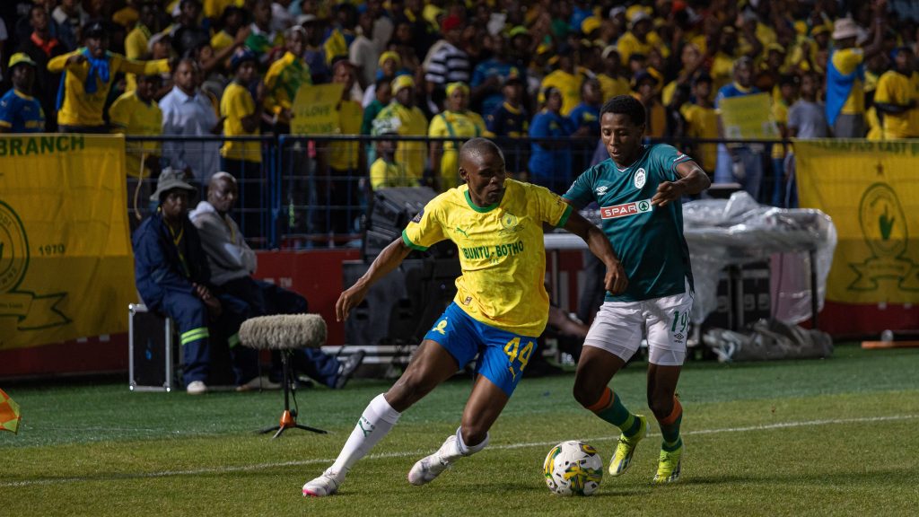 DStv Premiership clash between Mamelodi Sundowns and AmaZulu at Loftus Versfeld Stadium.