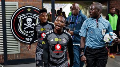 Ndabayithethwa Ndlondlo during Orlando Pirates MTN8 clash