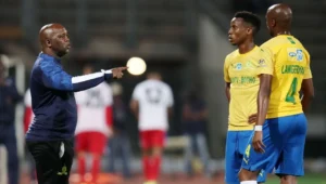 Pitso Mosimane and Themba Zwane at Mamelodi Sundowns
