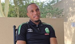 Jomo Sono's advice that carries Riaan Hanamub
