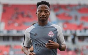Cassius Mailula warming up for Toronto FC