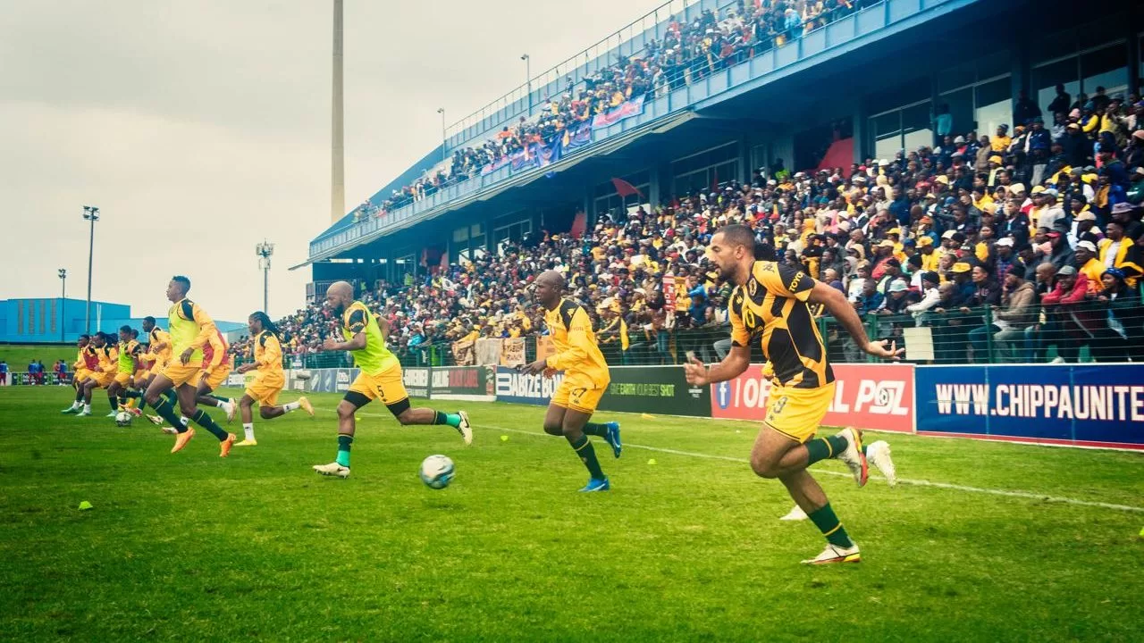 Kaizer Chiefs players warming up.
