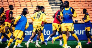 Kaizer Chiefs during a warm up session in the DStv Premiership