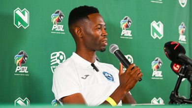 Richards Bay FC Vusumuzi Vilakazi on Kaizer Chiefs