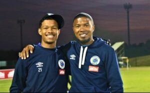 Shandre Campbell and Lyle Lakay before a match