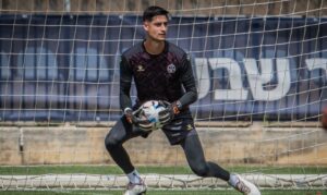 Swedish goalkeeper Tom Amos is itching to join the vibrant DStv Premiershio after a memorable trial stint at Cape Town City