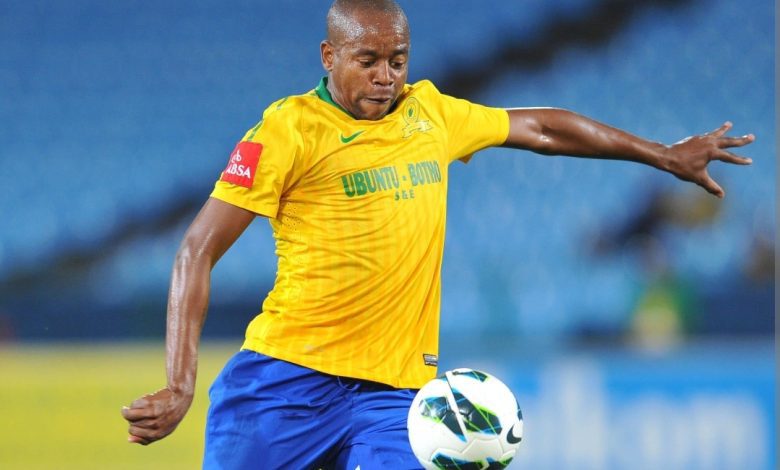 Two weeks before World Cup qualifiers resume, Mamelodi Sundowns legend Esrom Nyandoro has shared something that could work in Bafana's favour