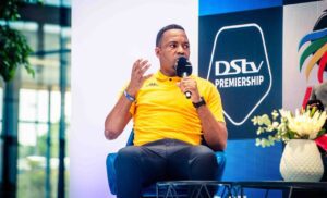 Jabu Mahlangu sends message to Khune after Chiefs' tribute