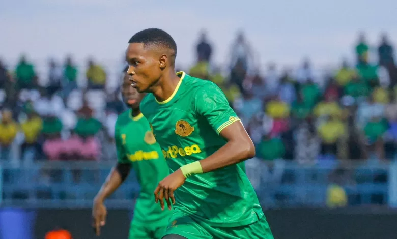 As DStv Premiership interests grow , Young Africans midfielder Mahlatse Makudubela has commented about his future as his contract nears it's end.