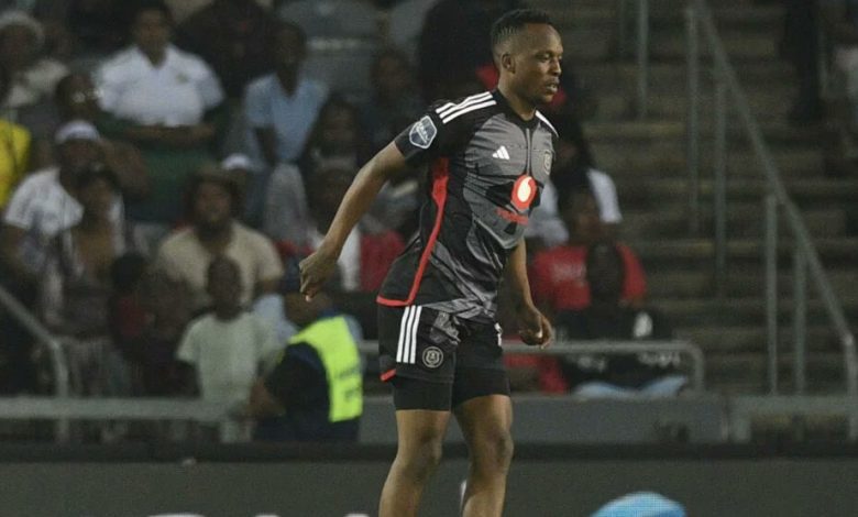 Patrick Maswanganyi in action for Orlando Pirates