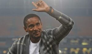Rulani Mokwena celebrates Mamelodi Sundowns league victory