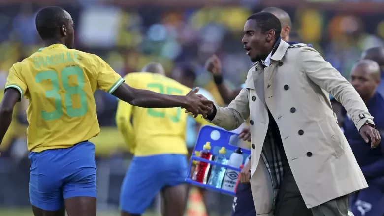 Mamelodi Sundowns coach Rulani Mokwena with striker Peter Shalulile