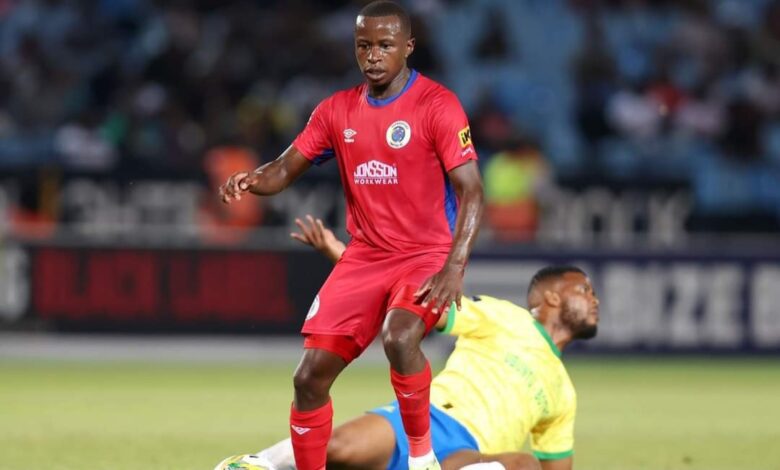 Siphesihle Ndlovu in action for SuperSport United