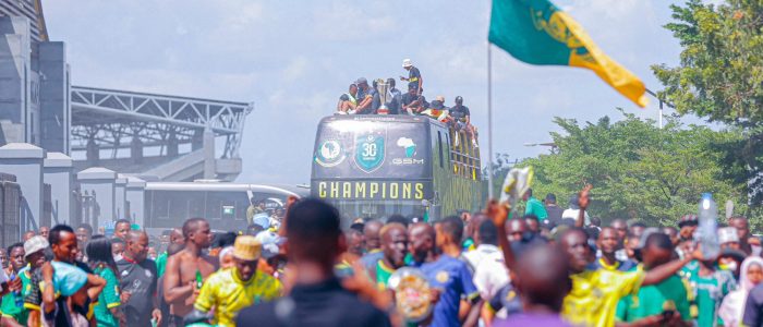 Young Africans Fans in Ecstasy: 30th League Title Trophy Parade Marks Historic Moment