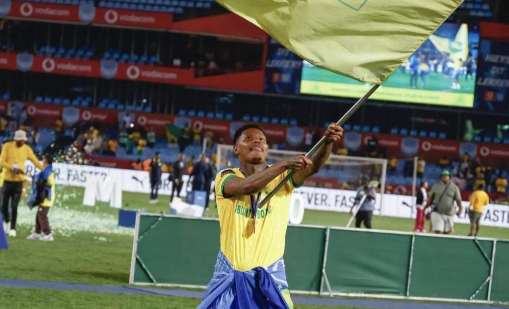 Bongani Zungu makes an announcement on his Mamelodi Sundowns future