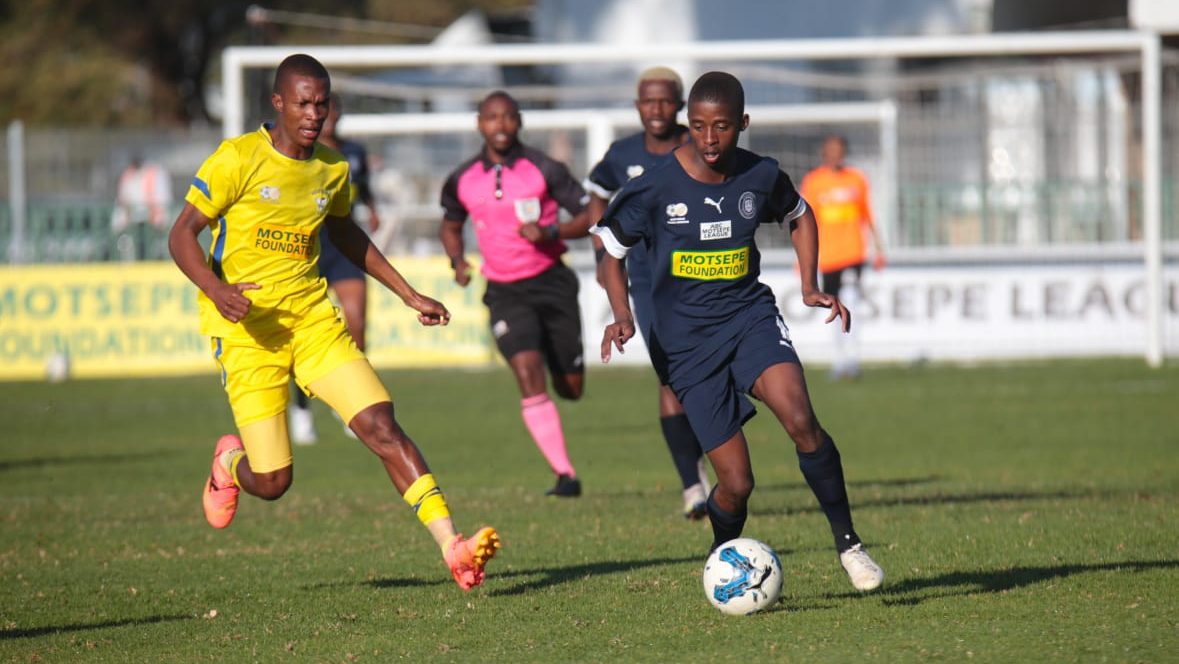 ABC Motsepe National Playoffs clash between Highbury FC and Thames FC